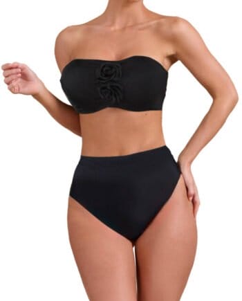 Vestido de baño dos piezas con aplique de rosas color negro con panty talle alto